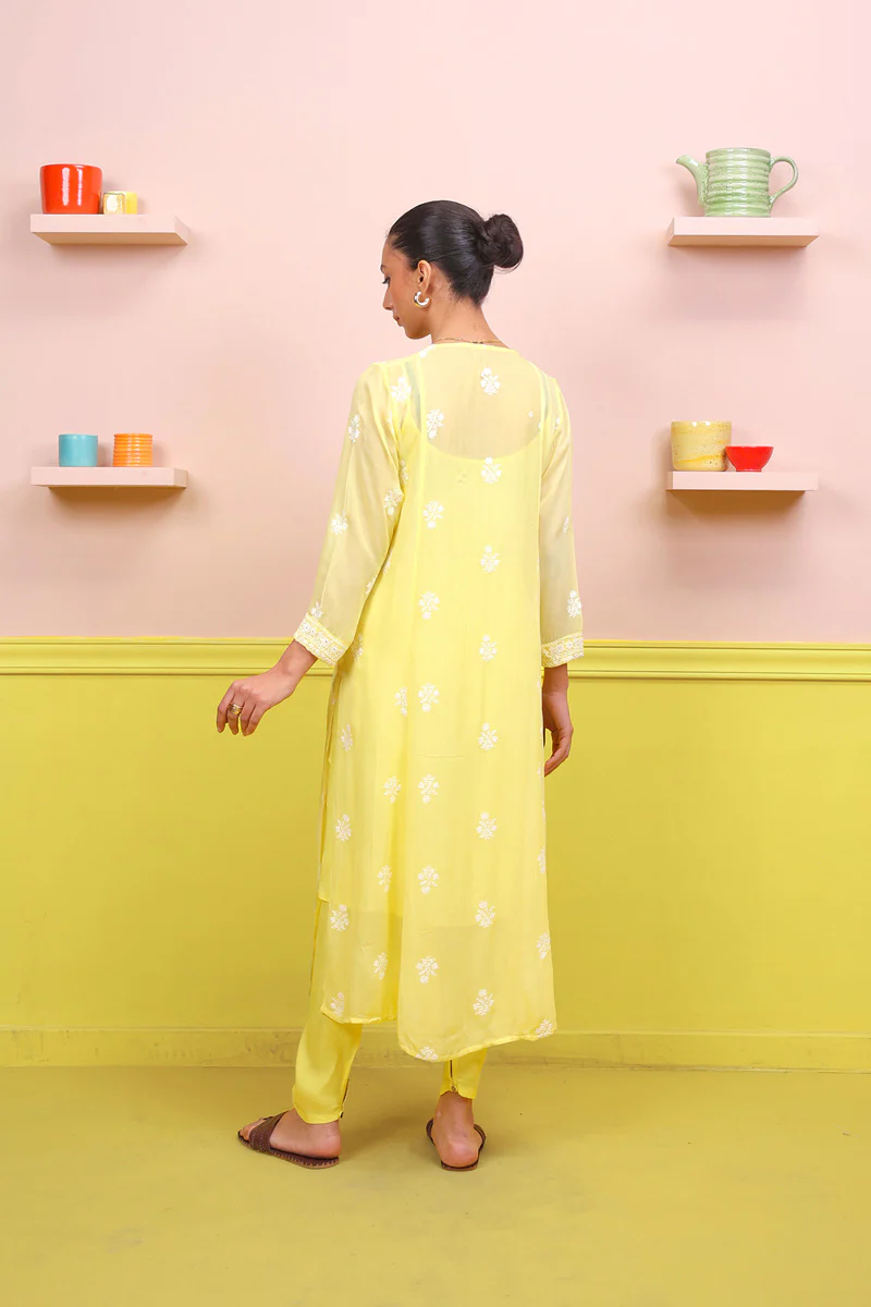 Naaz Embroidered Set - Image 4