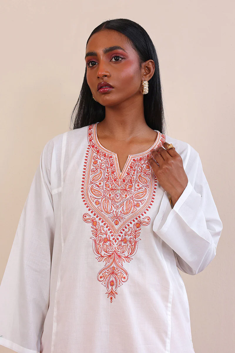 Gul Meena Embroidered Kurta - Image 2