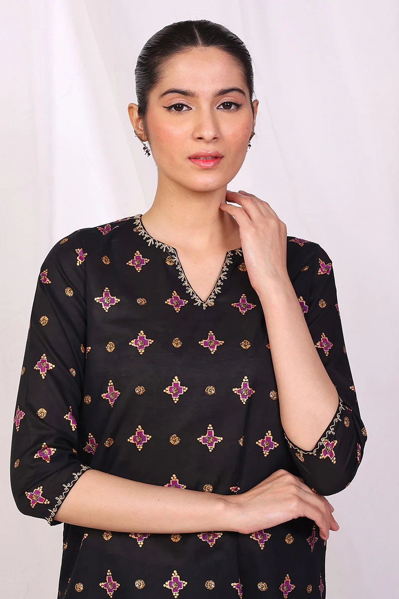 Zarnigar Gharara Set - Image 2