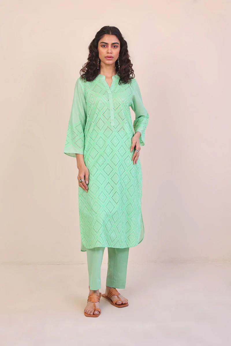 Summer Breeze Embroidered Set - Image 3