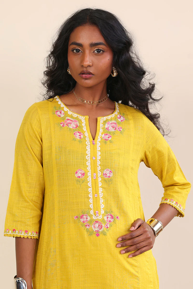 Sunehri Phool 2-Piece Suit - Image 2