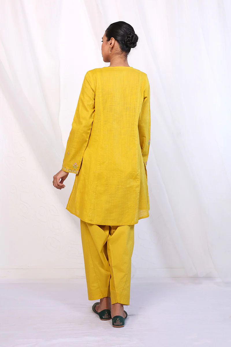 2- Piece Sunehri Phool Peplum - Image 4