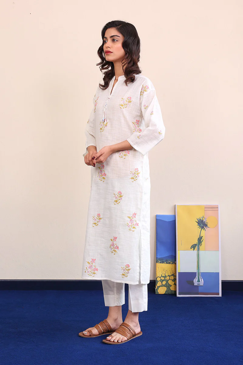 Sunehri Phool 2-Piece Suit - Image 3