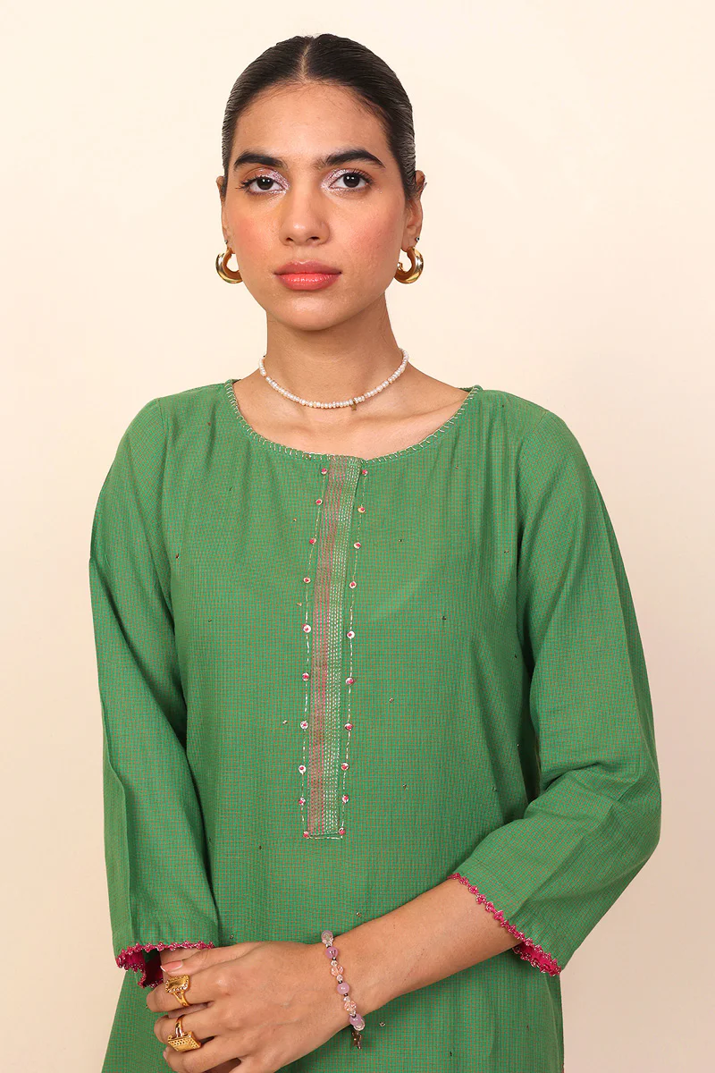 Weavers Tale Suit - Image 2