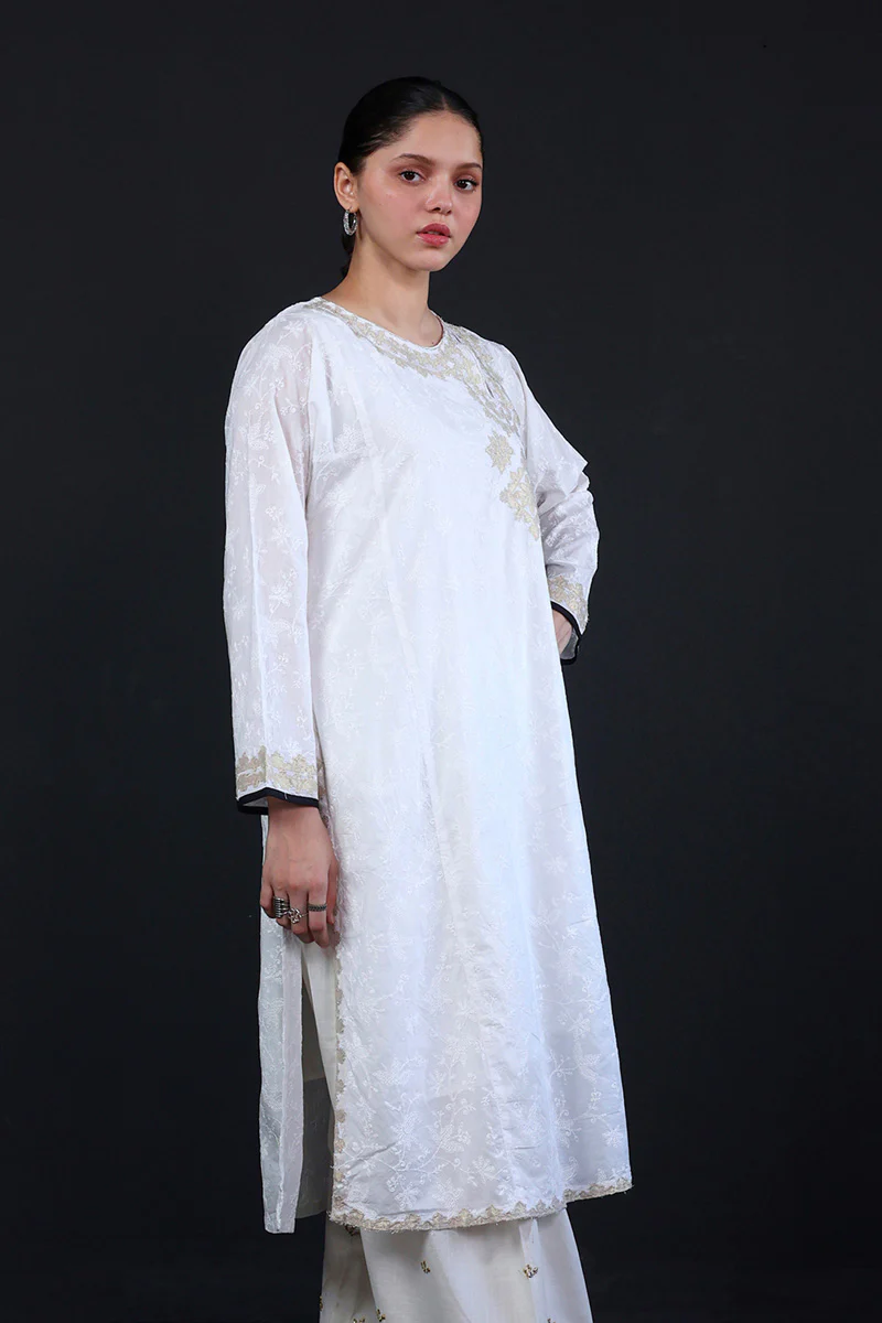 Kausar Embroidered Shirt - Image 4