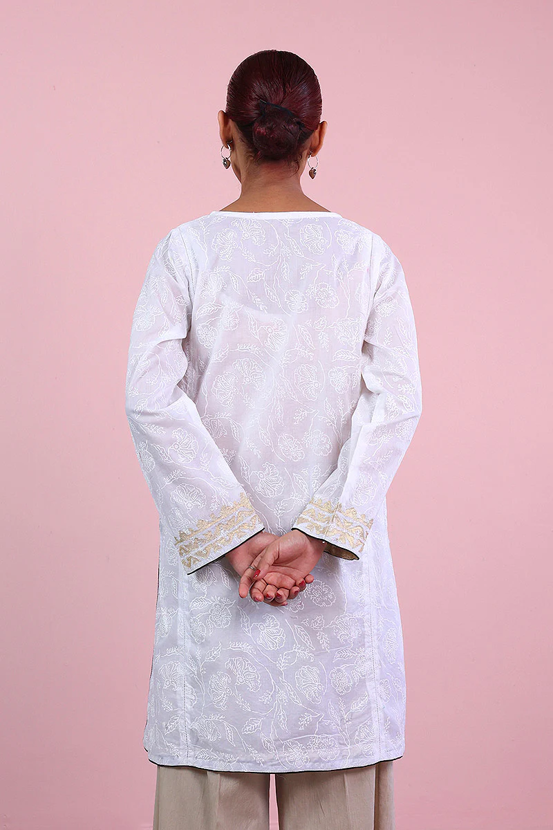 Kausar Screenprinted Kurti - Image 4
