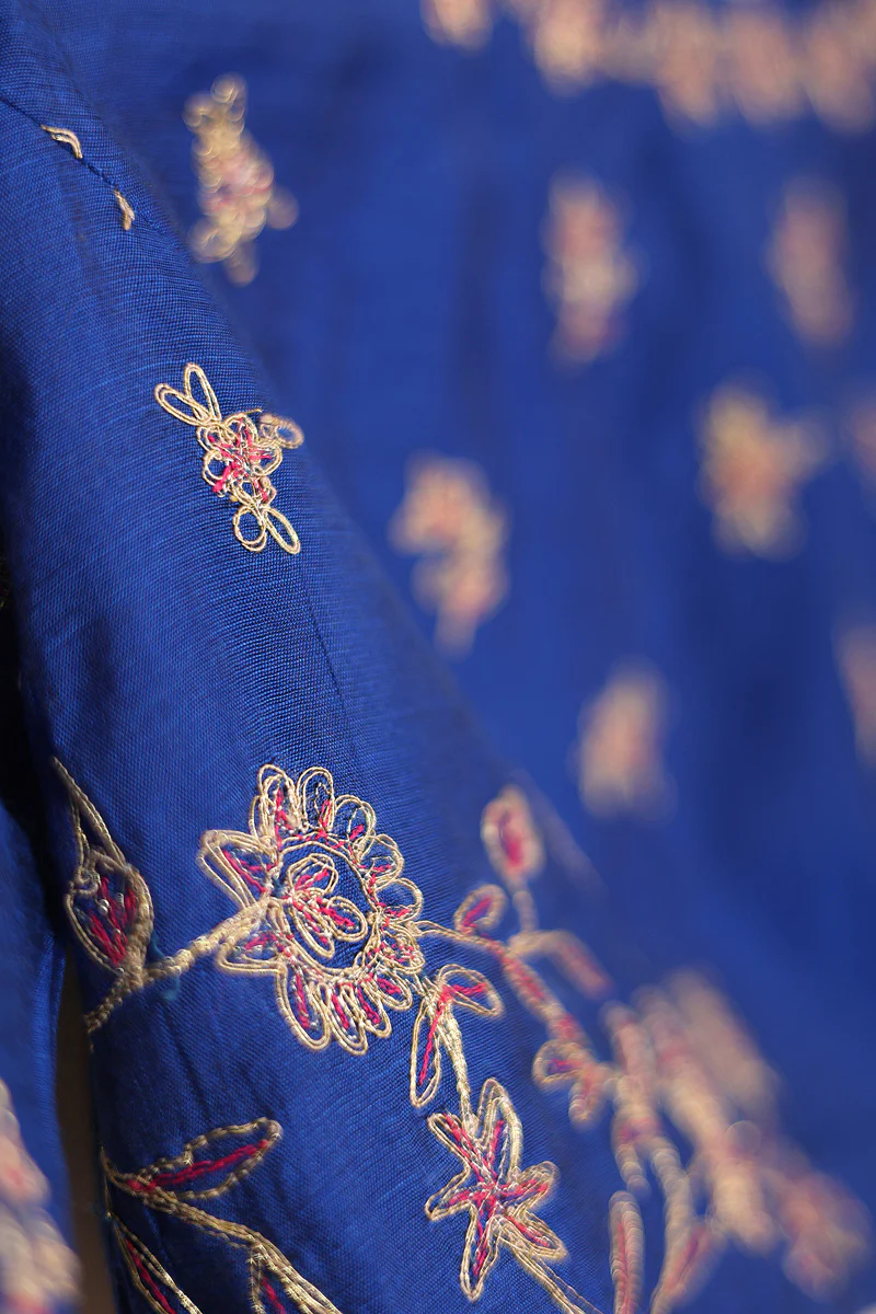 Pathani Peekaboo Saree - Image 5