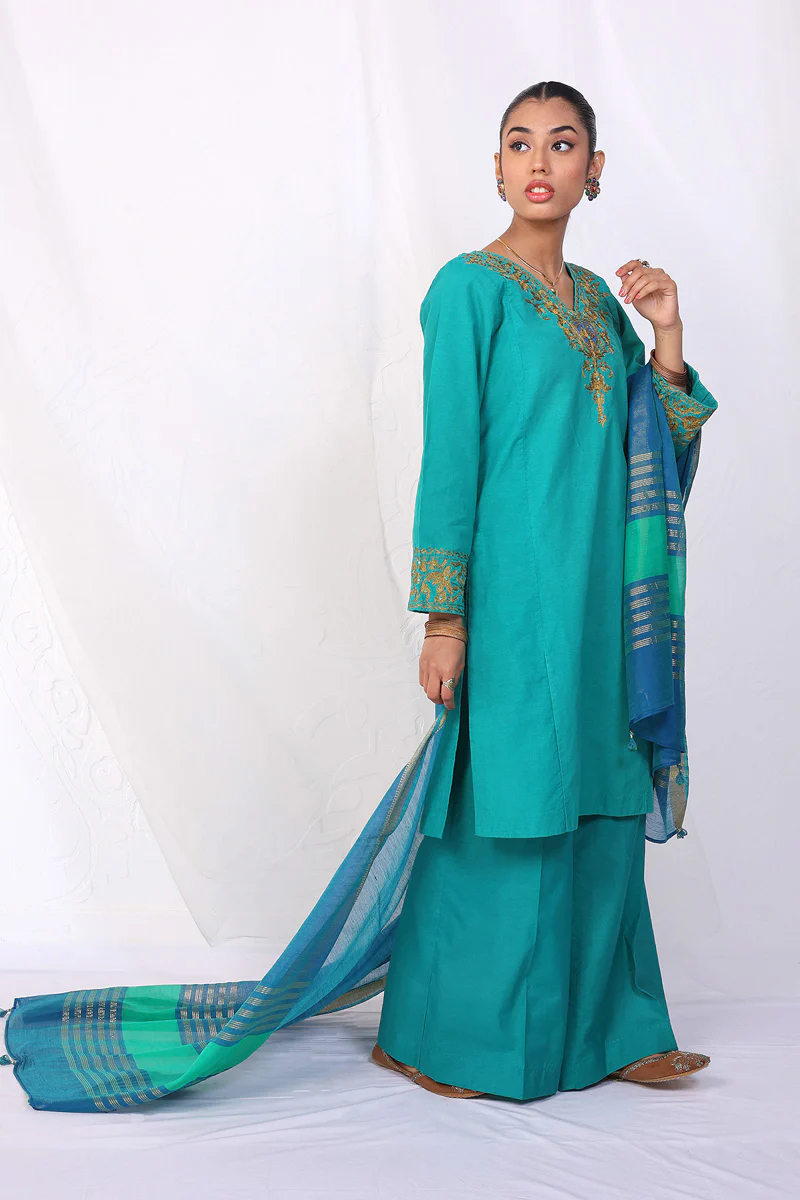 Aik Rang Asmani Suit - Image 5