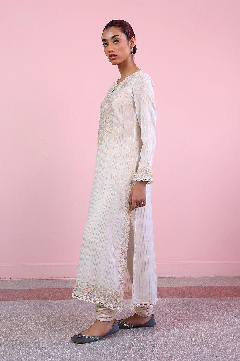 Jahanaara 2-Piece Embroidered Suit - Image 4