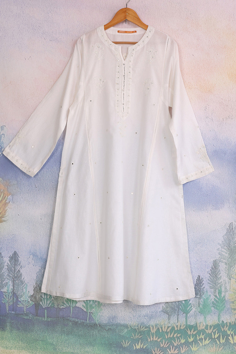 Bagheecha Sheehsakari Kurta - Image 5