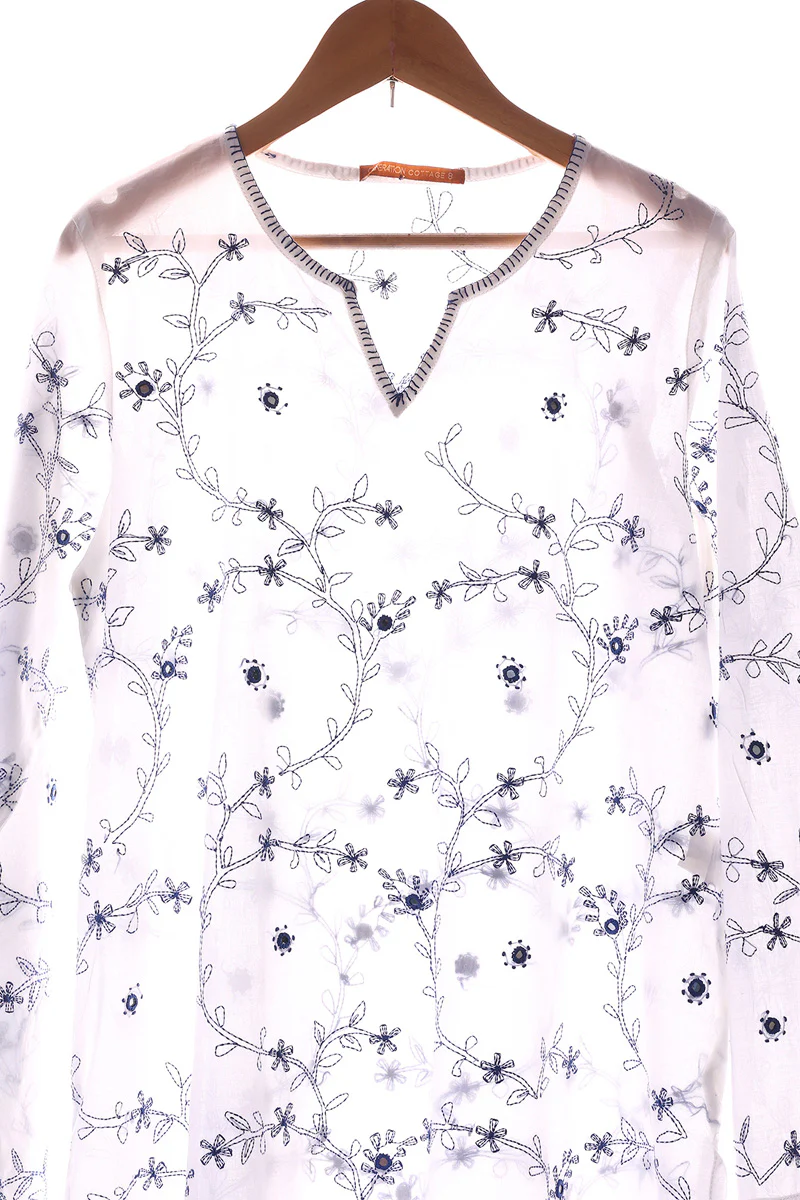N K R Hand Embroidered Kurta - Image 2