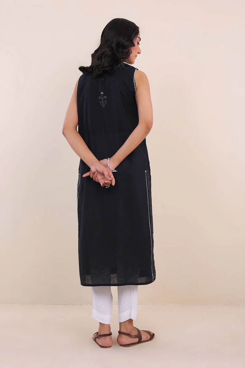 Sitara Hand Embroidered - Image 10