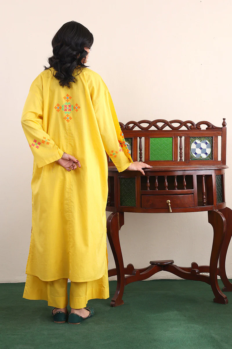 Rang Mahal Hand Embroidered Set - Image 5