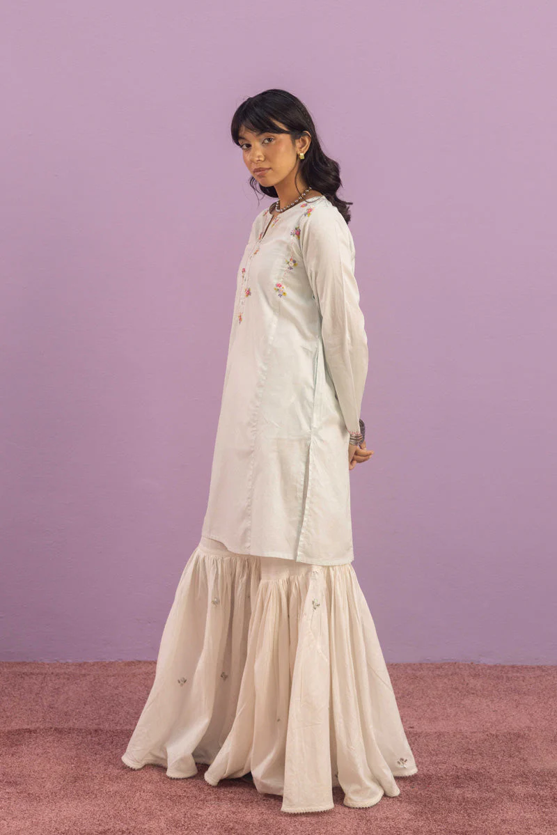 Spring Florets Lustrous Kurta - Image 12