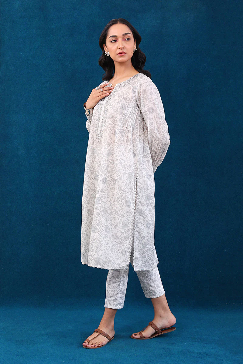 Timeless Romance 2-Piece Set - Image 3