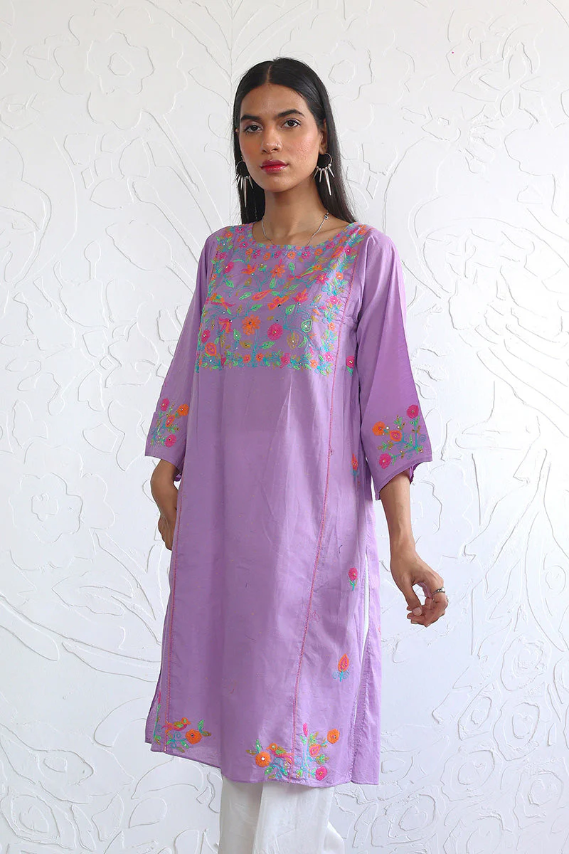 Sundara Embroidered Kurta - Image 6