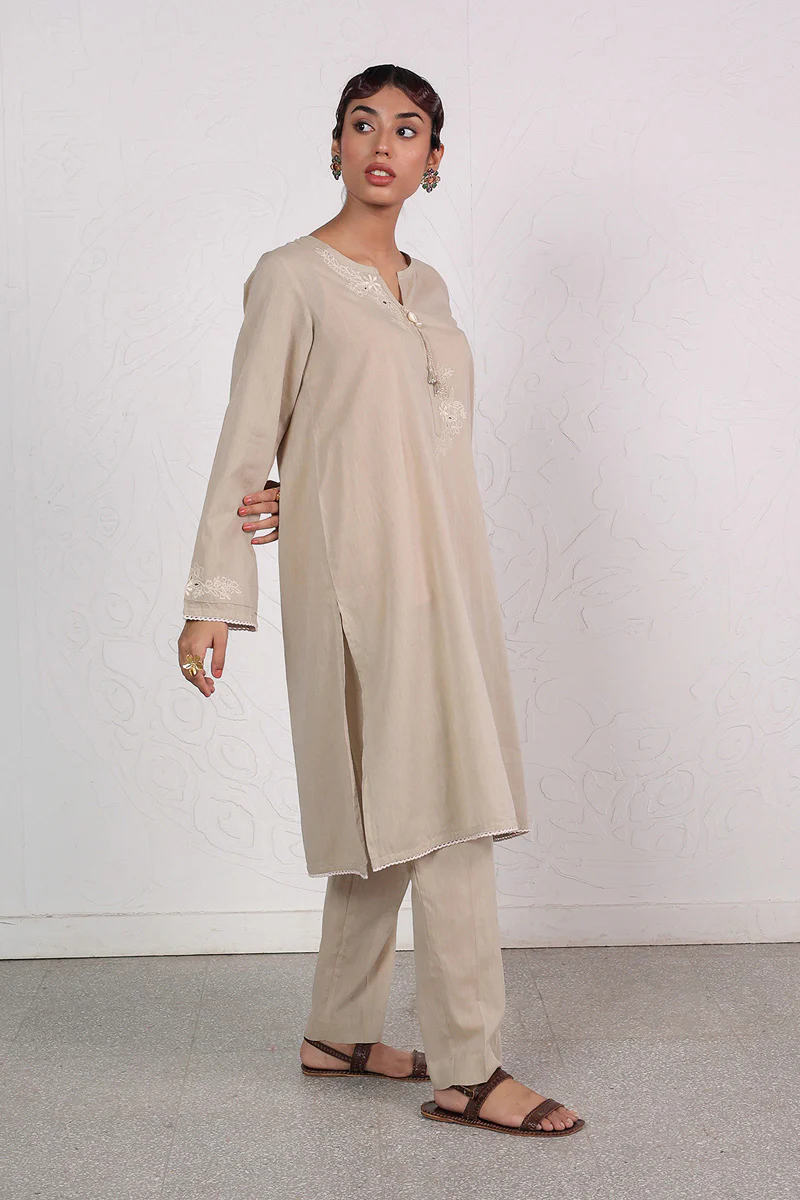 2 Piece Nailing A Corner Collection - Image 4