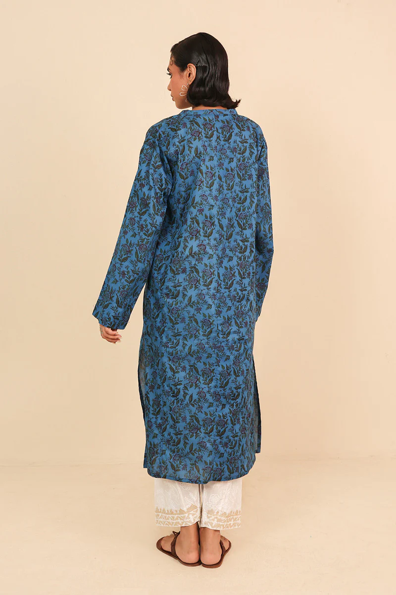 Timeless Charm Shirt - Image 4