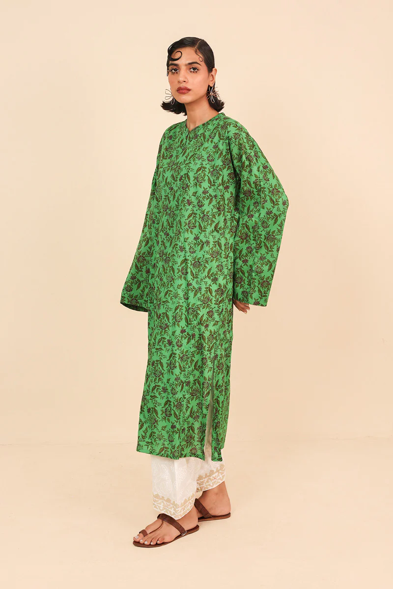 Timeless Charm Shirt - Image 7