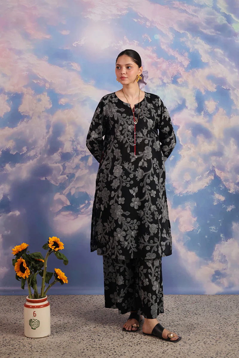 Nur Bead Work Ensemble - Image 3