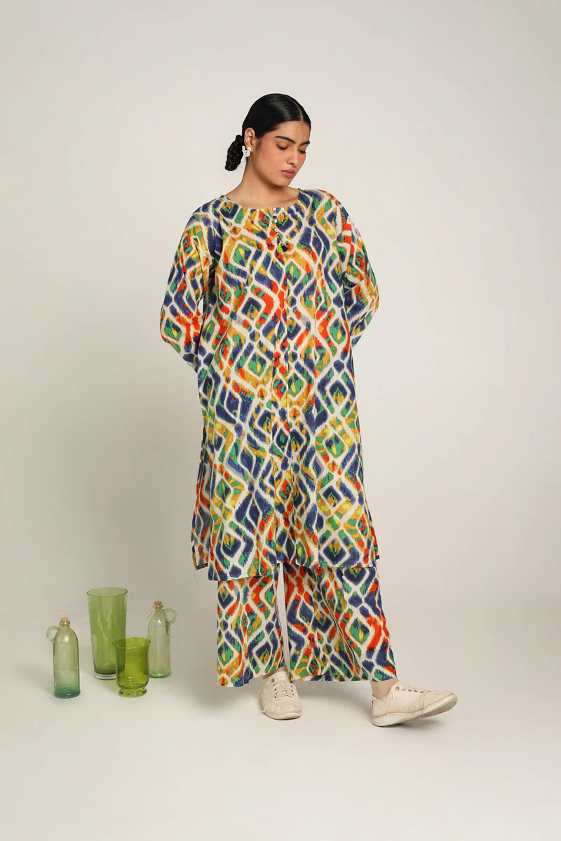 Ikkat Tapestry Dual-Set - Image 8