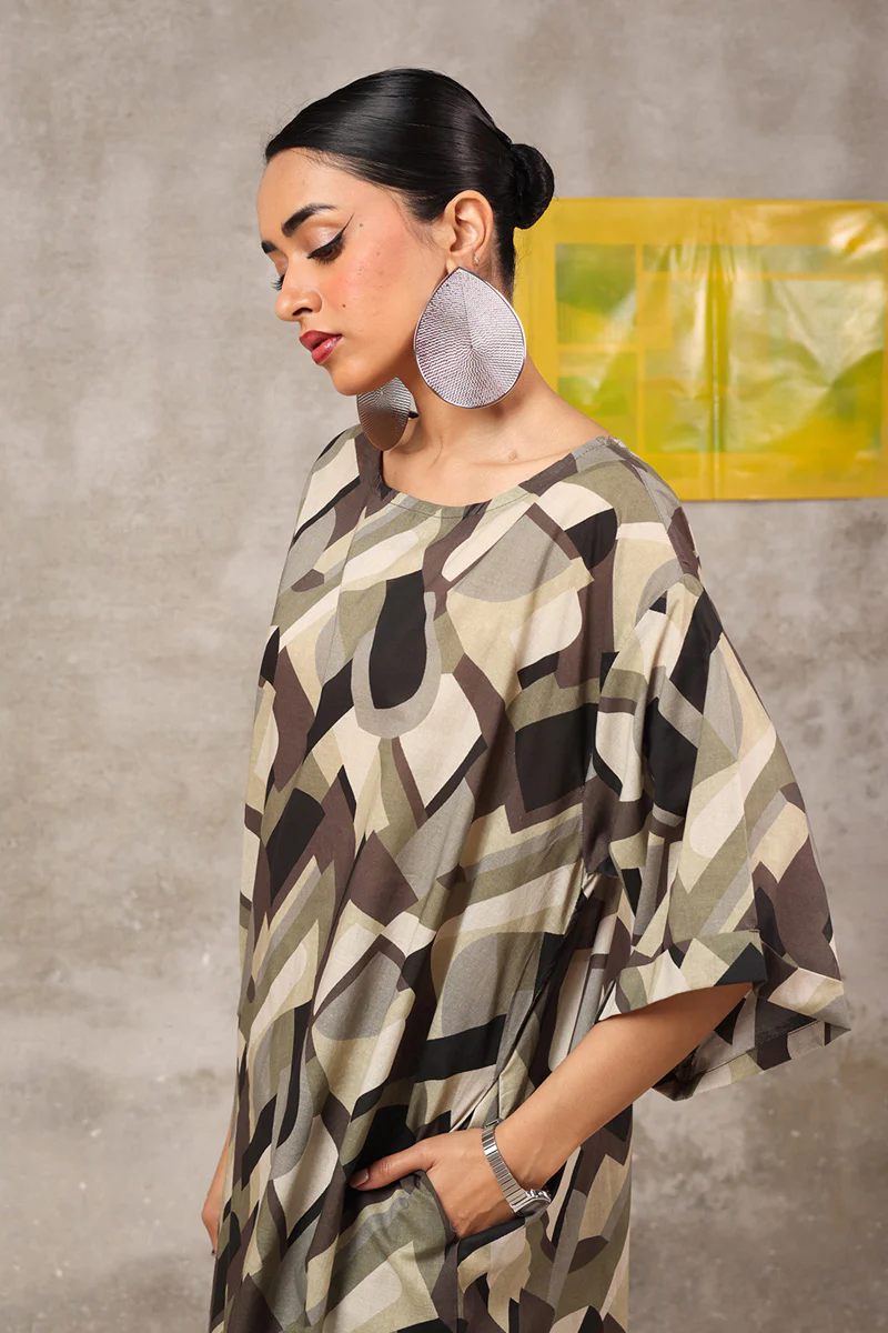Abstract Retro Groove Top - Image 9