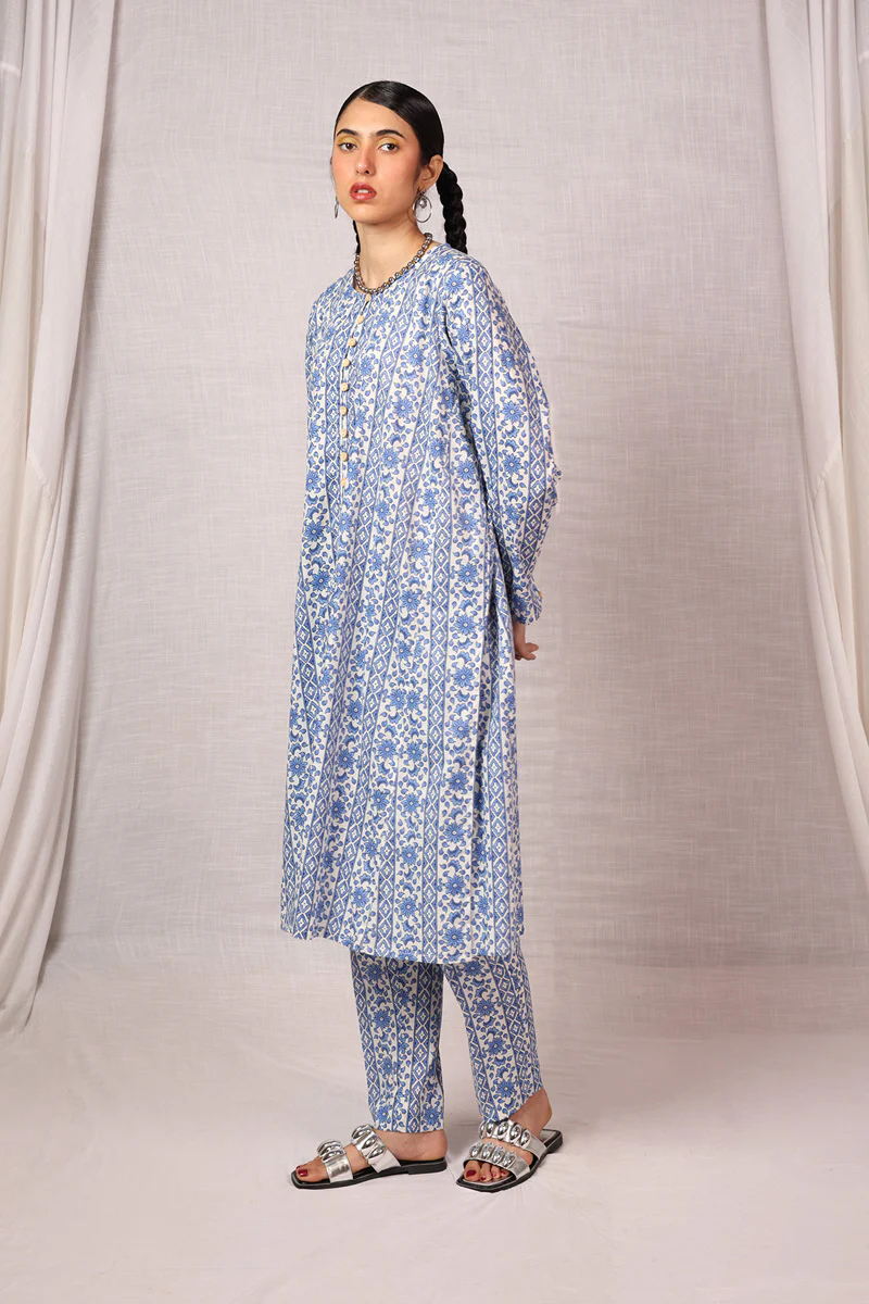 Chinoisery Flair Ensemble - Image 3