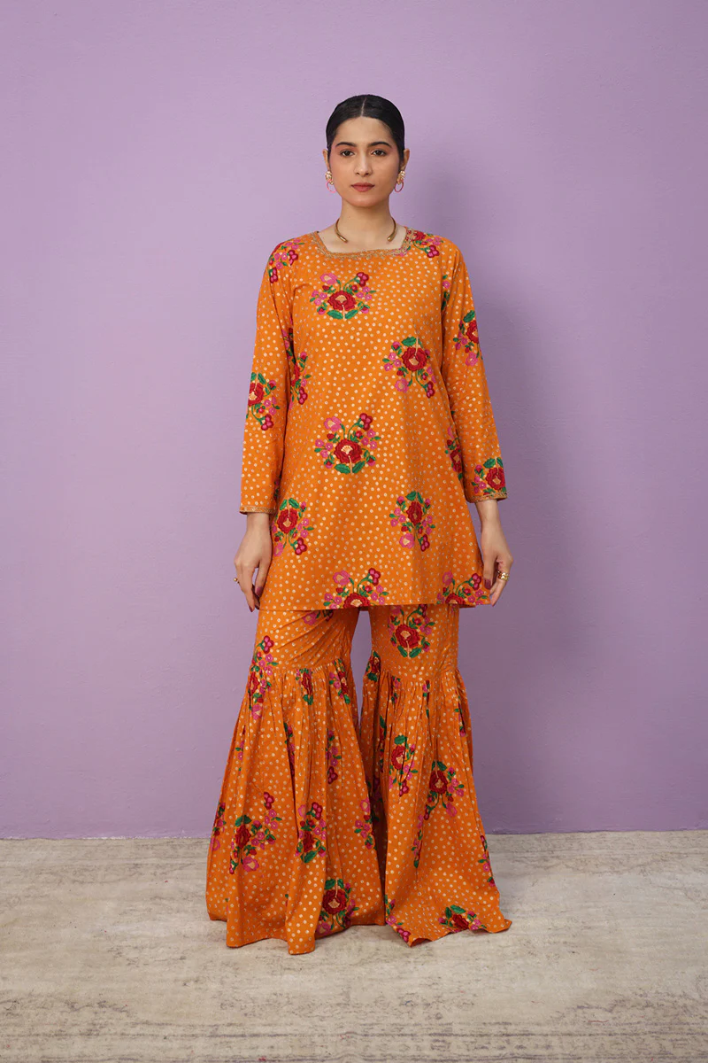 Flared Folk Garden Set - Image 11
