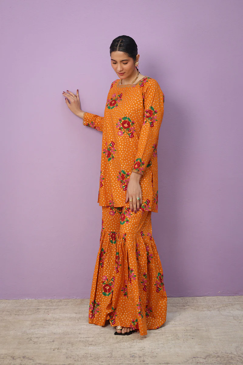 Flared Folk Garden Set - Image 12