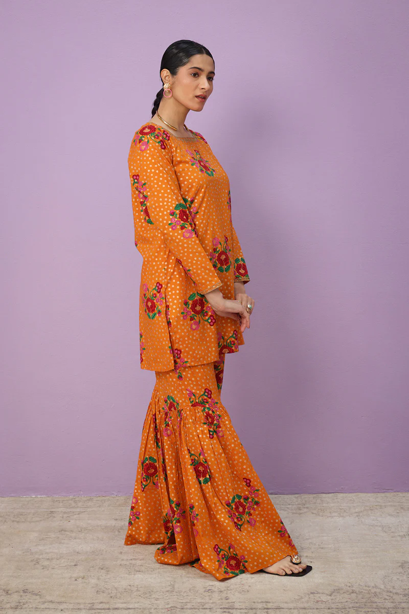 Flared Folk Garden Set - Image 15