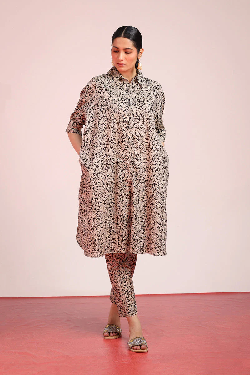 Samara Collared Ensemble - Image 18