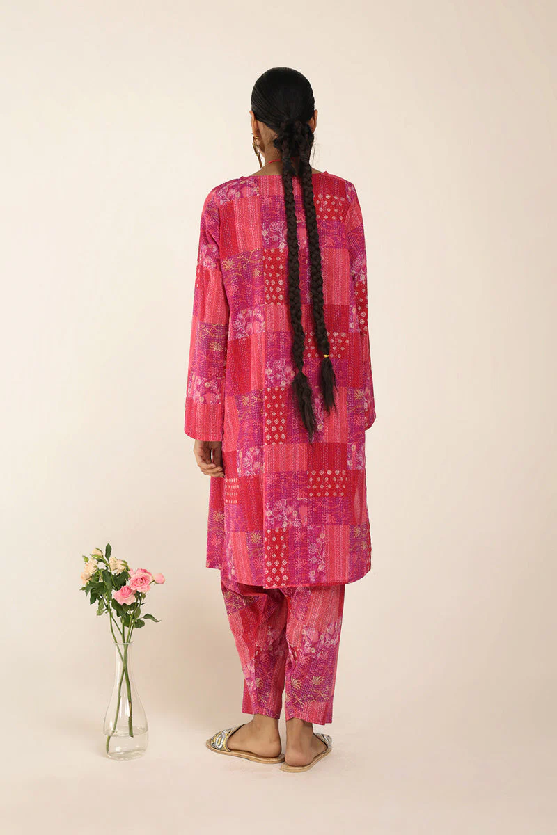 Patchwork Kantha Ensemble - Image 16
