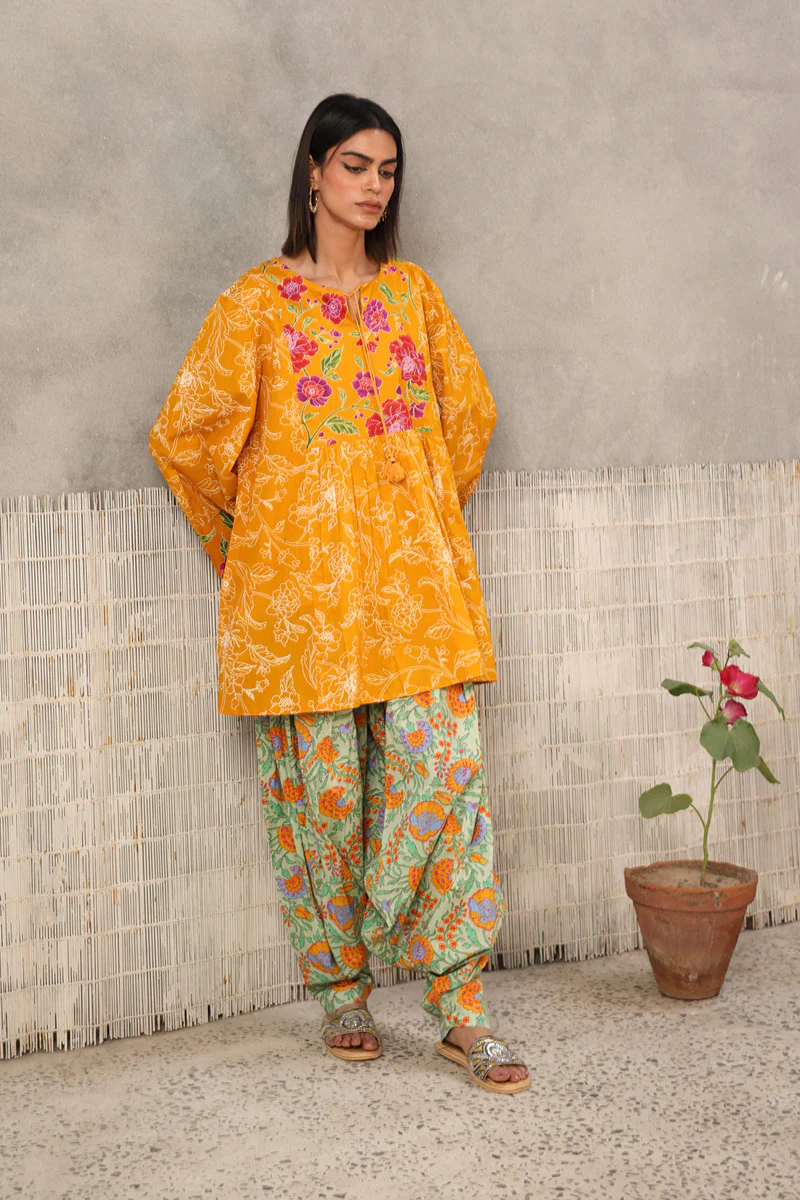 Chintz Garden Flare Peplum - Image 4