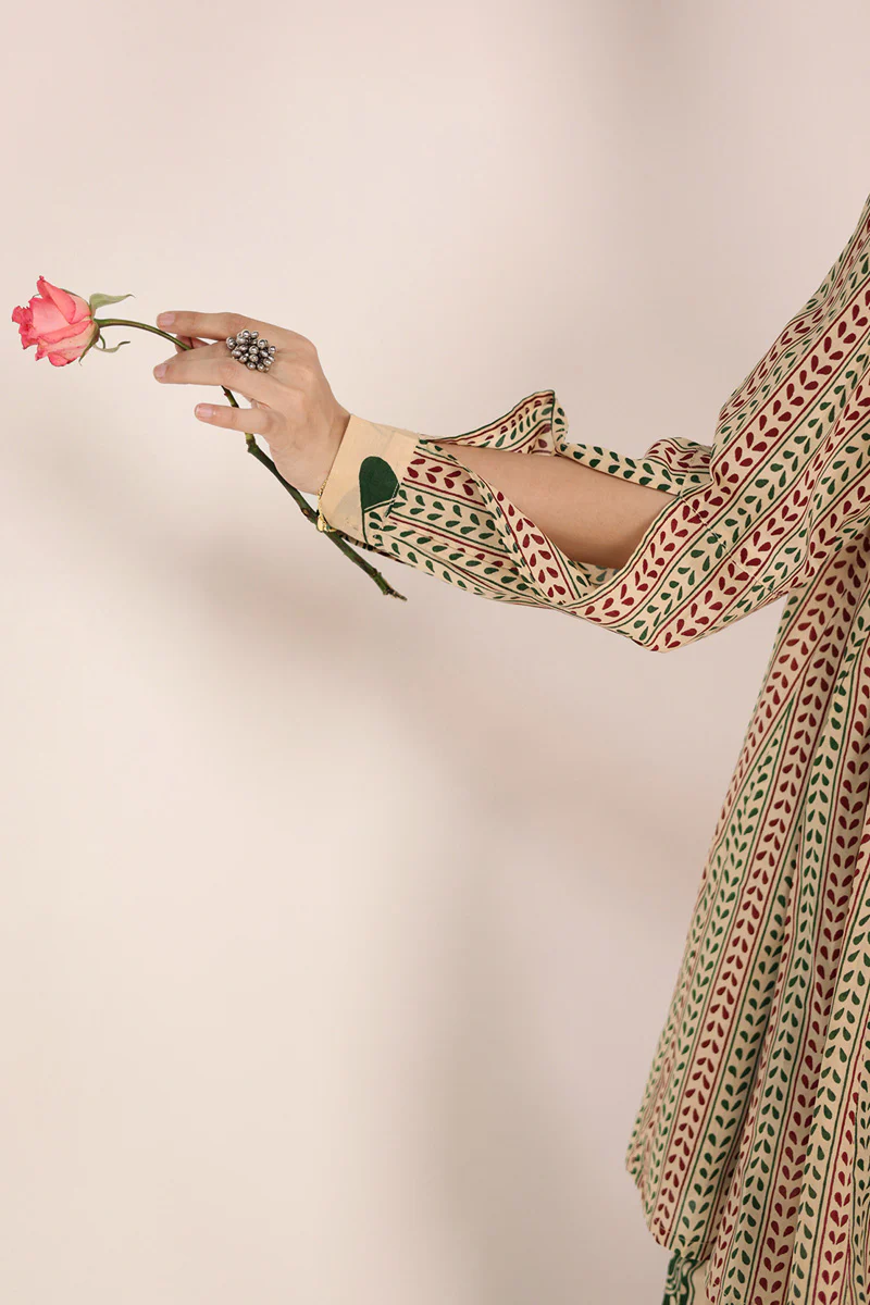 Sunehri Mehndi Set - Image 9