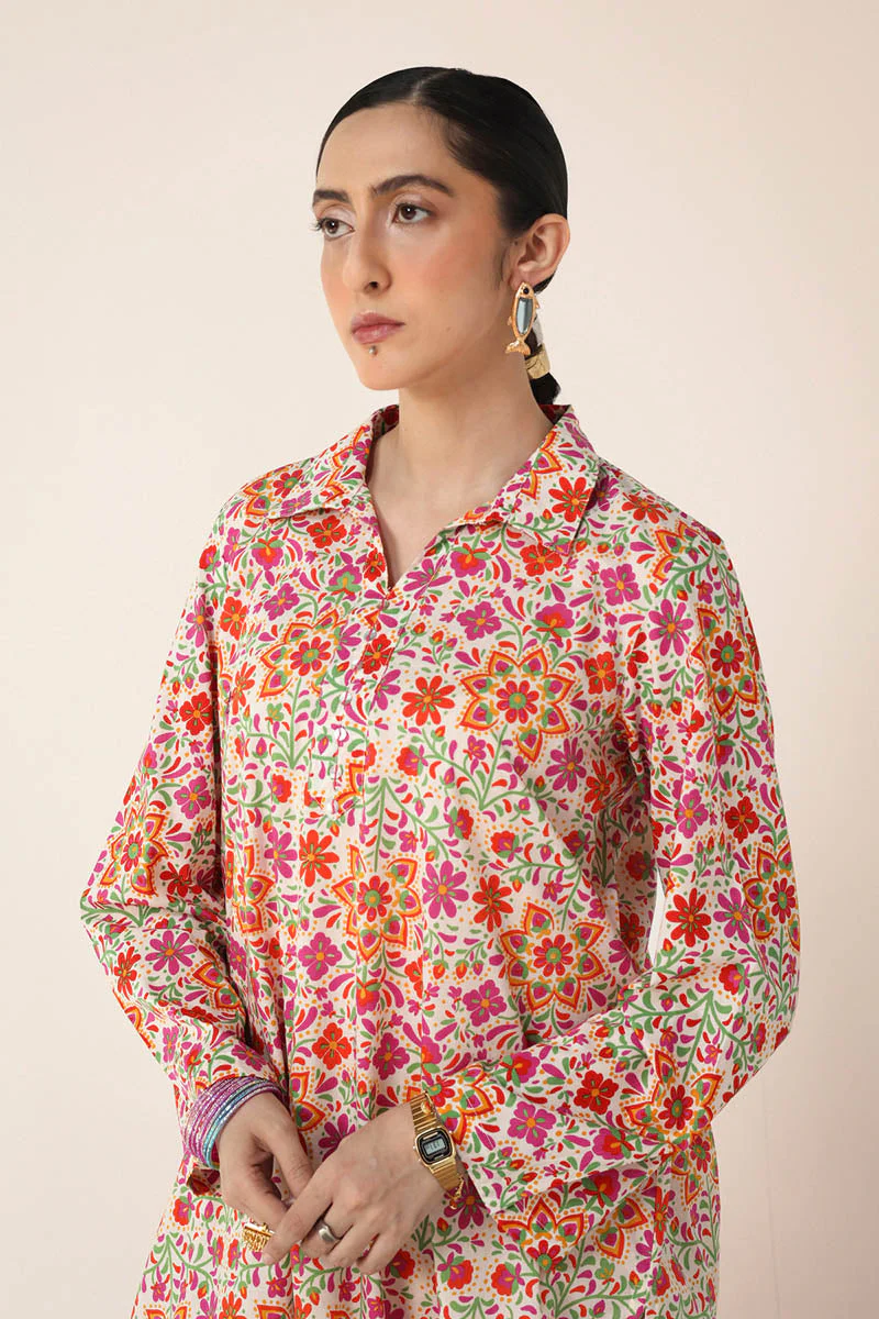Bold Mexican floral ensemble - Image 25