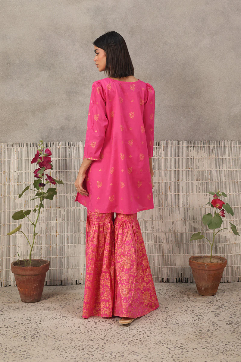 Jacquard Majesty Gharara Suit - Image 8