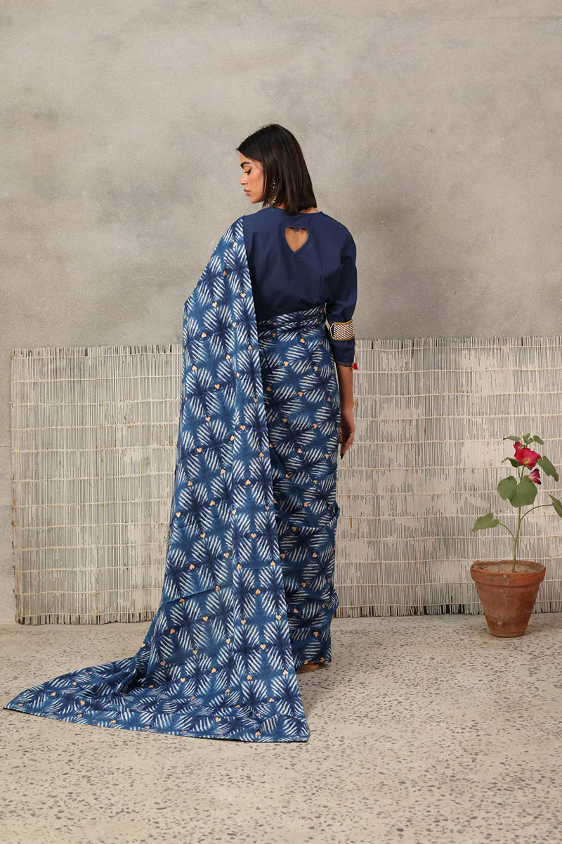 Tapestry of Dye Heart Saree - Image 10