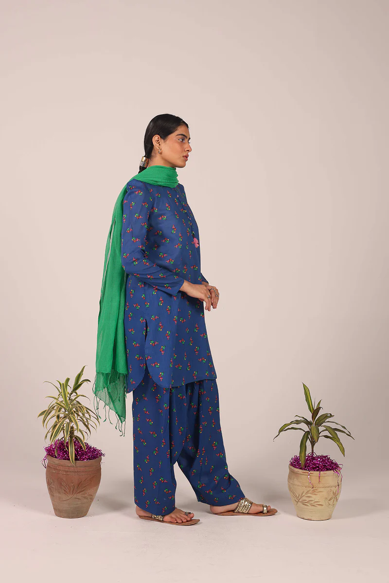 Balochi Garden Tapestry Duo - Image 3