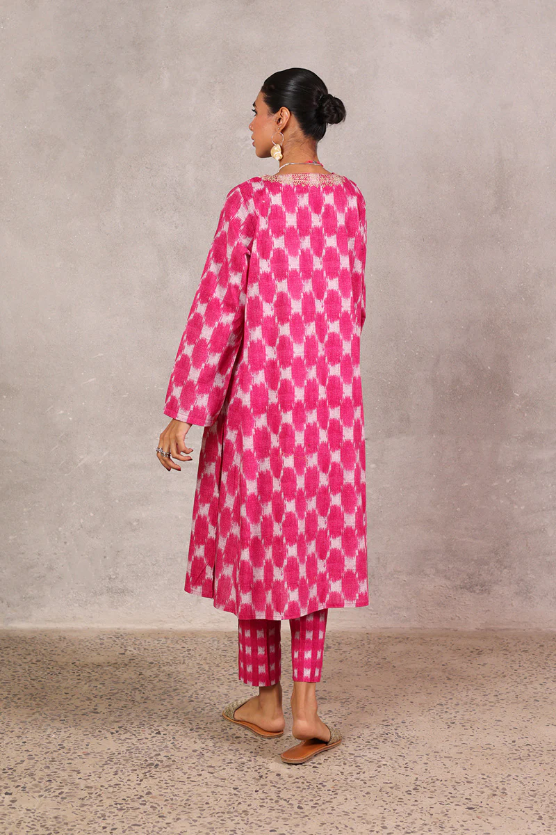 Ikat Gold Fusion Duo - Image 13