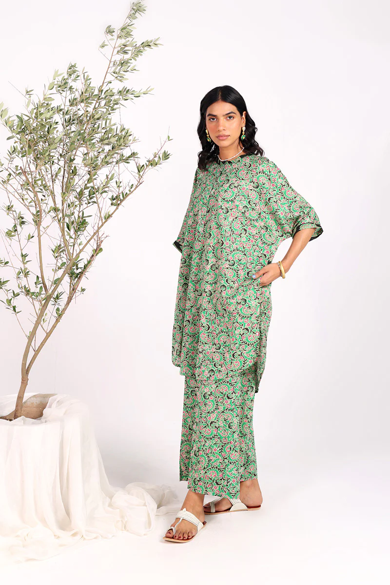 Printed Saru Ensemble - Image 3