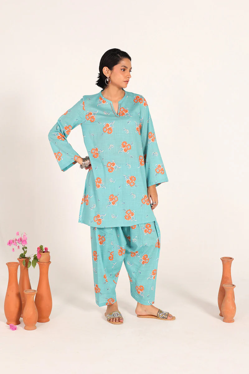 Floral Echoes of Indus Duo - Image 6