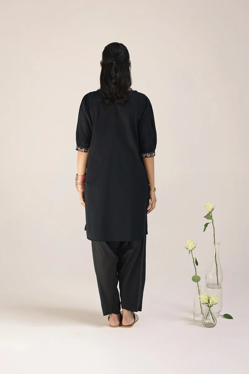 Chamba Rumal Tar Suit - Image 5