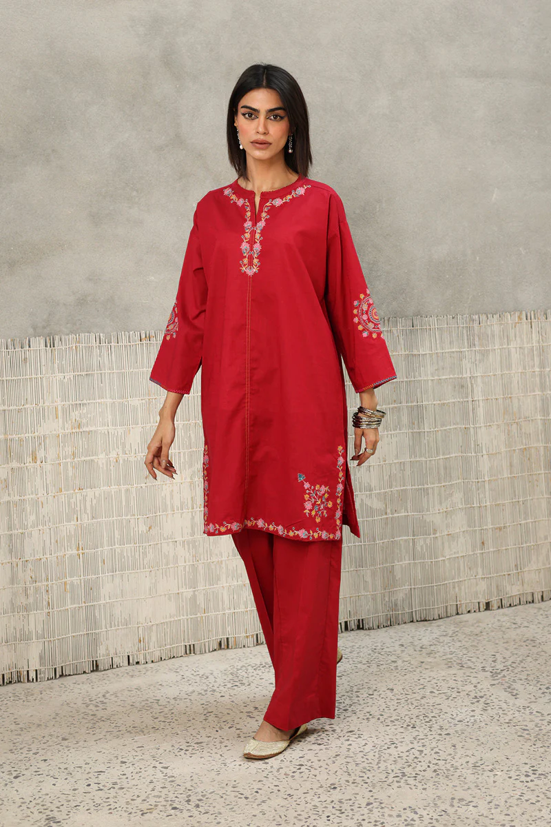 Chamba Rumal Serene Attire - Image 5