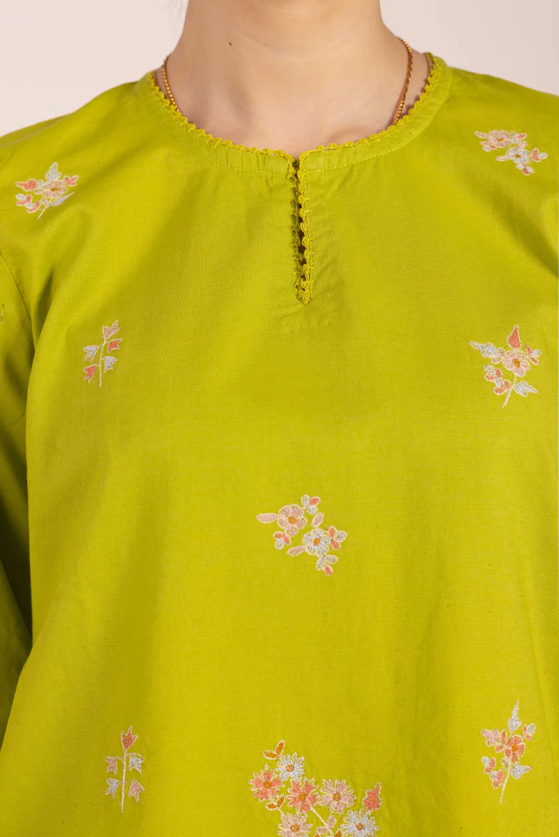 Blossom Drift Faras Ensemble - Image 8