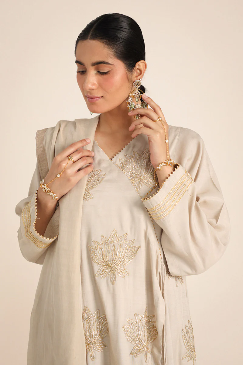 Zareen Kamal Dastan Suit - Image 3
