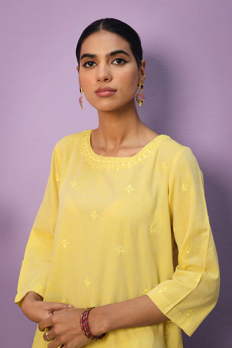 Aina Resham Kurta - Image 8