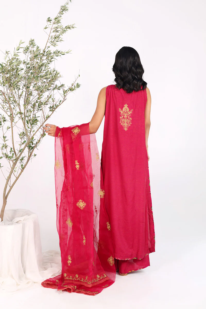 Hues of Red Golden Drift 3 Piece Suit - Image 4