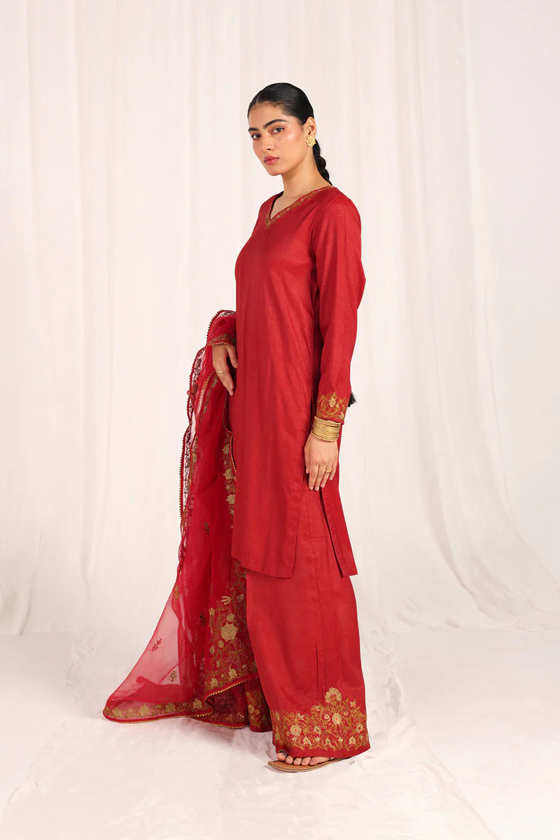 Gleaming Hues Of Red 3 Piece Suit - Image 5