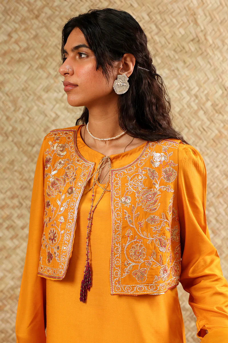 Zareen Linning 3-Piece Koti Set - Image 8