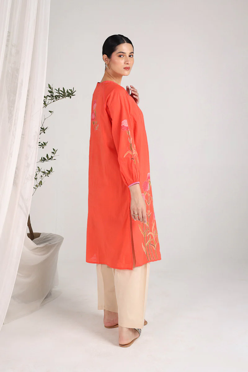 Soft Bloom Zaib Kurta - Image 10